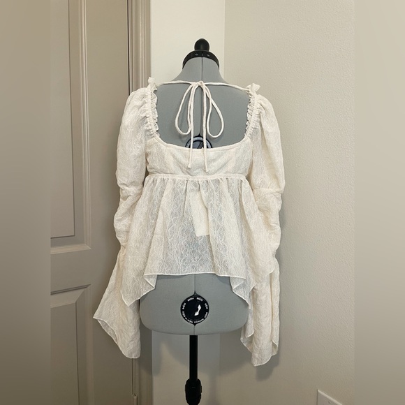 NWT Urban Outfitters Sonet Blouse size S color Ivory - Picture 3 of 5